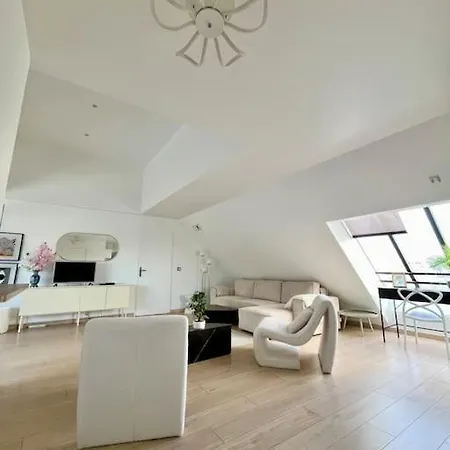 Penthouse 90m2 Terrace Parking 10m Paris Center *